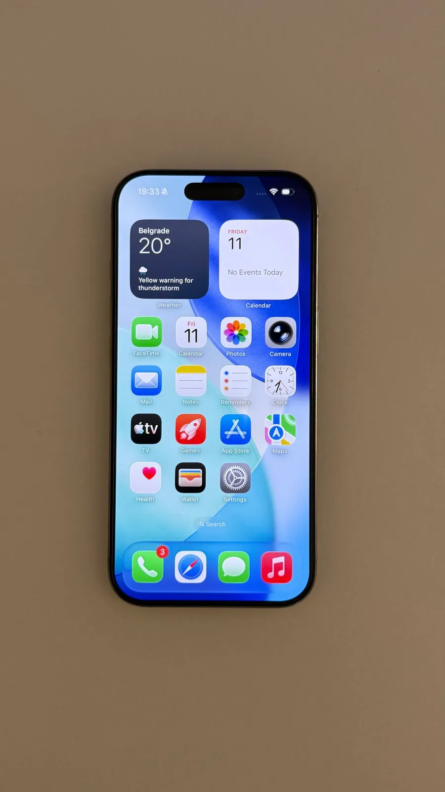 IPhone 16 Pro 256 ГБ Белград 3