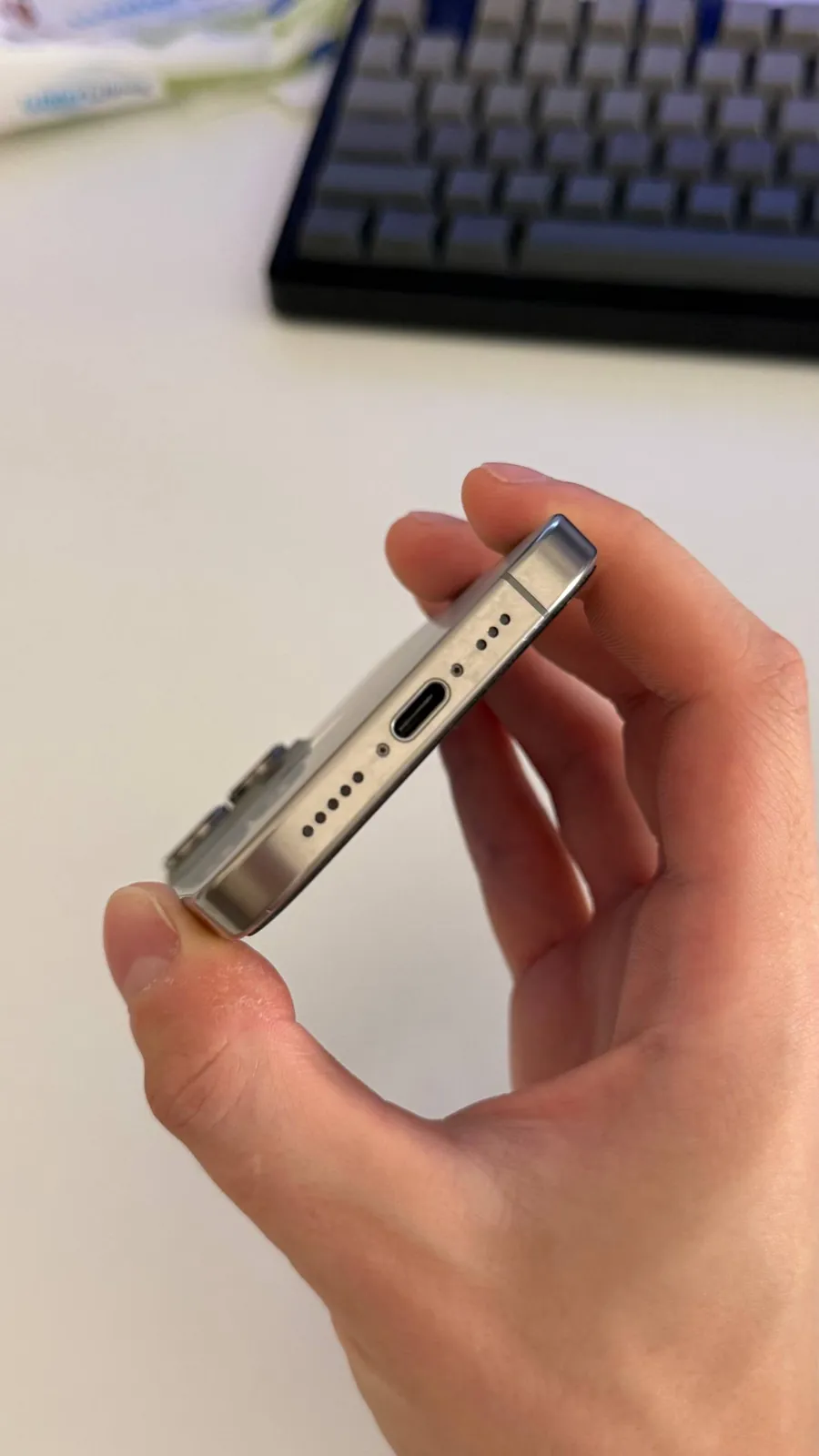 IPhone 16 Pro 256 ГБ Белград 7