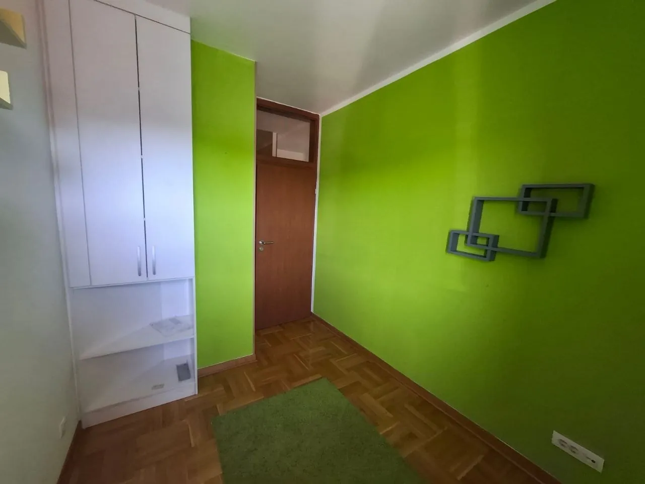Трёхкомнатная квартира 64 м² Звездара у ТЦ Зира 9