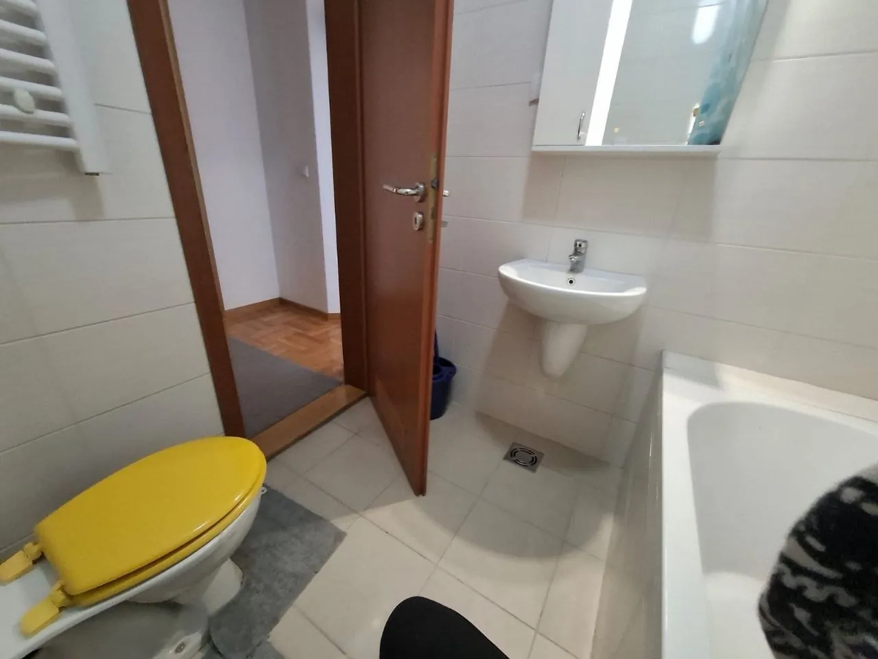 Трёхкомнатная квартира 64 м² Звездара у ТЦ Зира 10