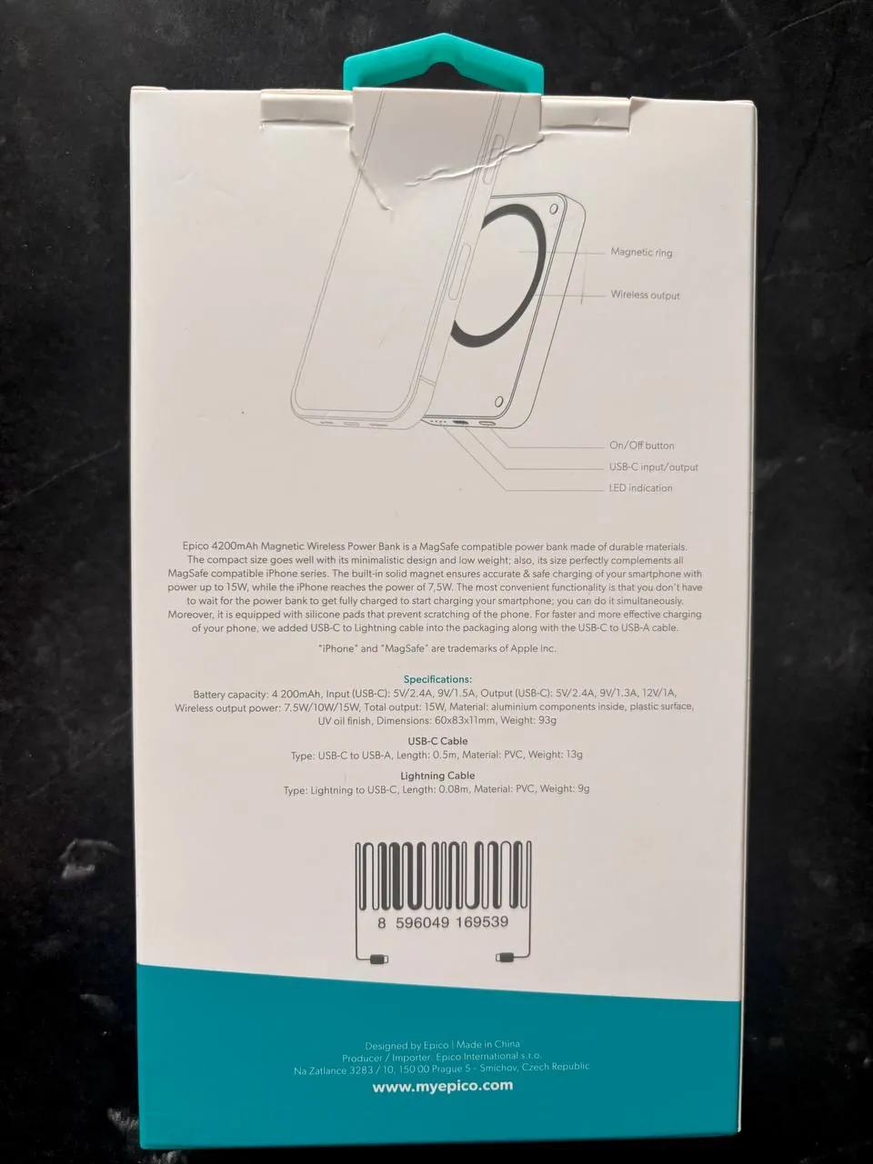 Power bank Epico MagSafe и лампа MOYE Aurora 2