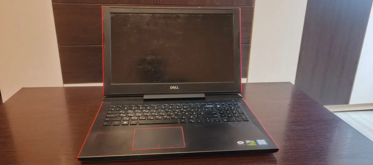 Игровой ноутбук Dell G5 i5-8 GTX 1060 1