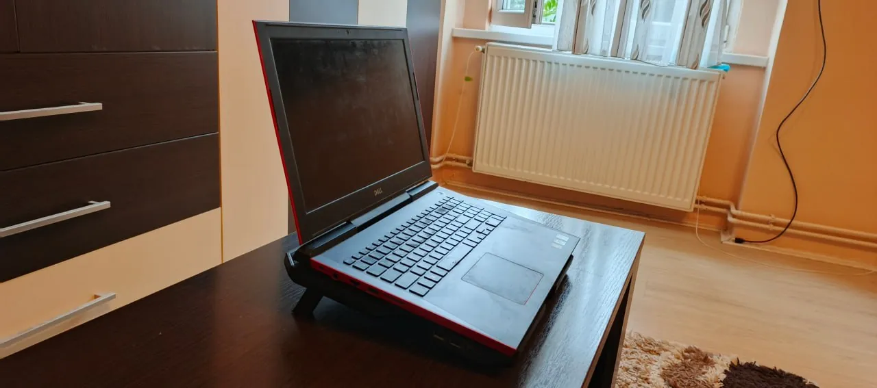 Игровой ноутбук Dell G5 i5-8 GTX 1060 5