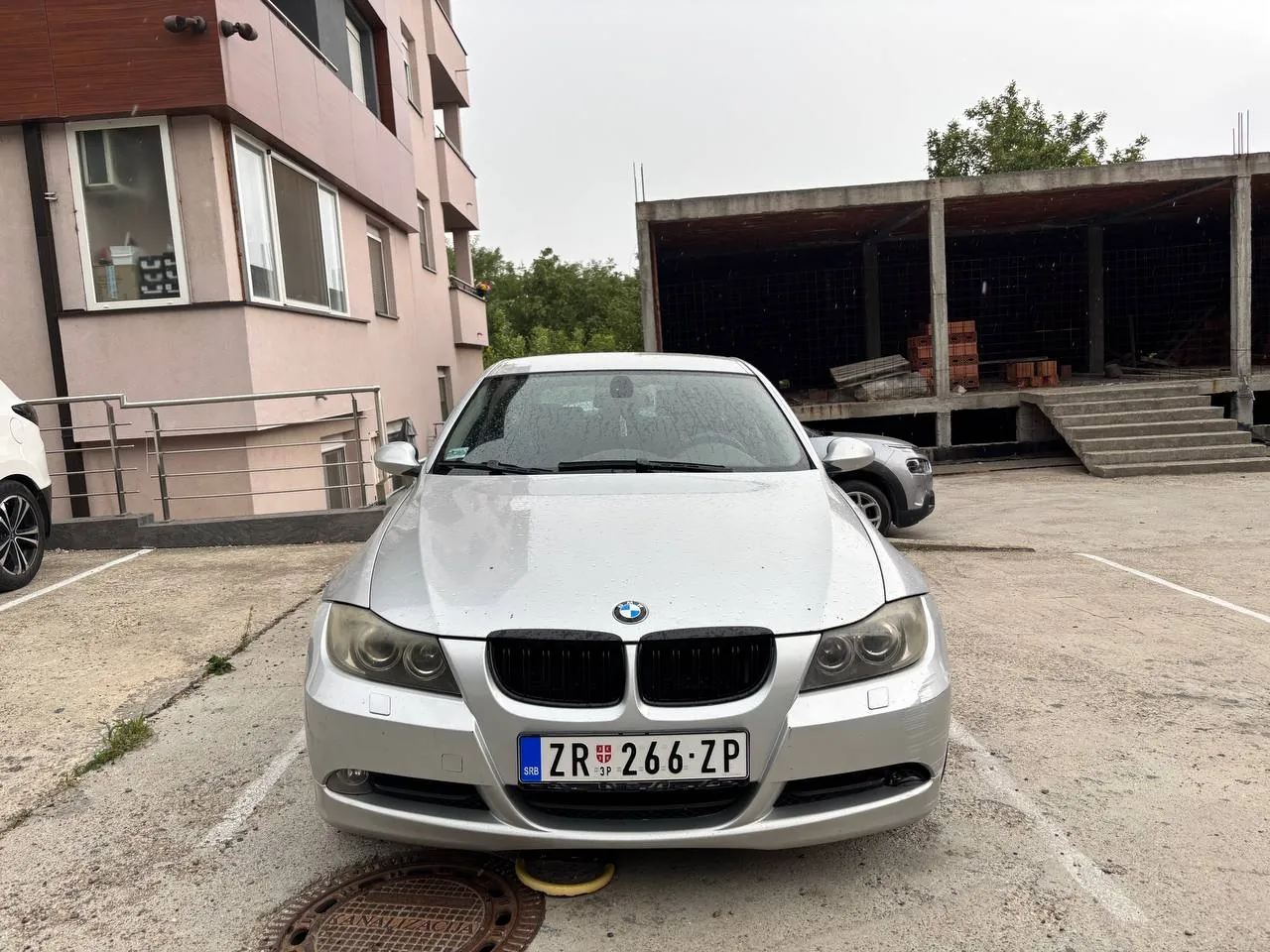 Автомобиль дизель 2.0 2005 год автомат 1