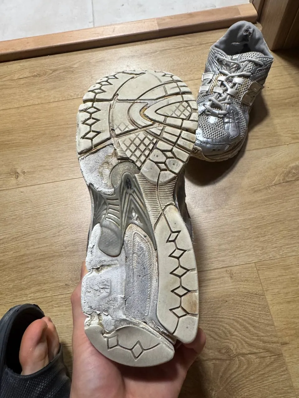 Кроссовки New Balance 1906R Белград 2