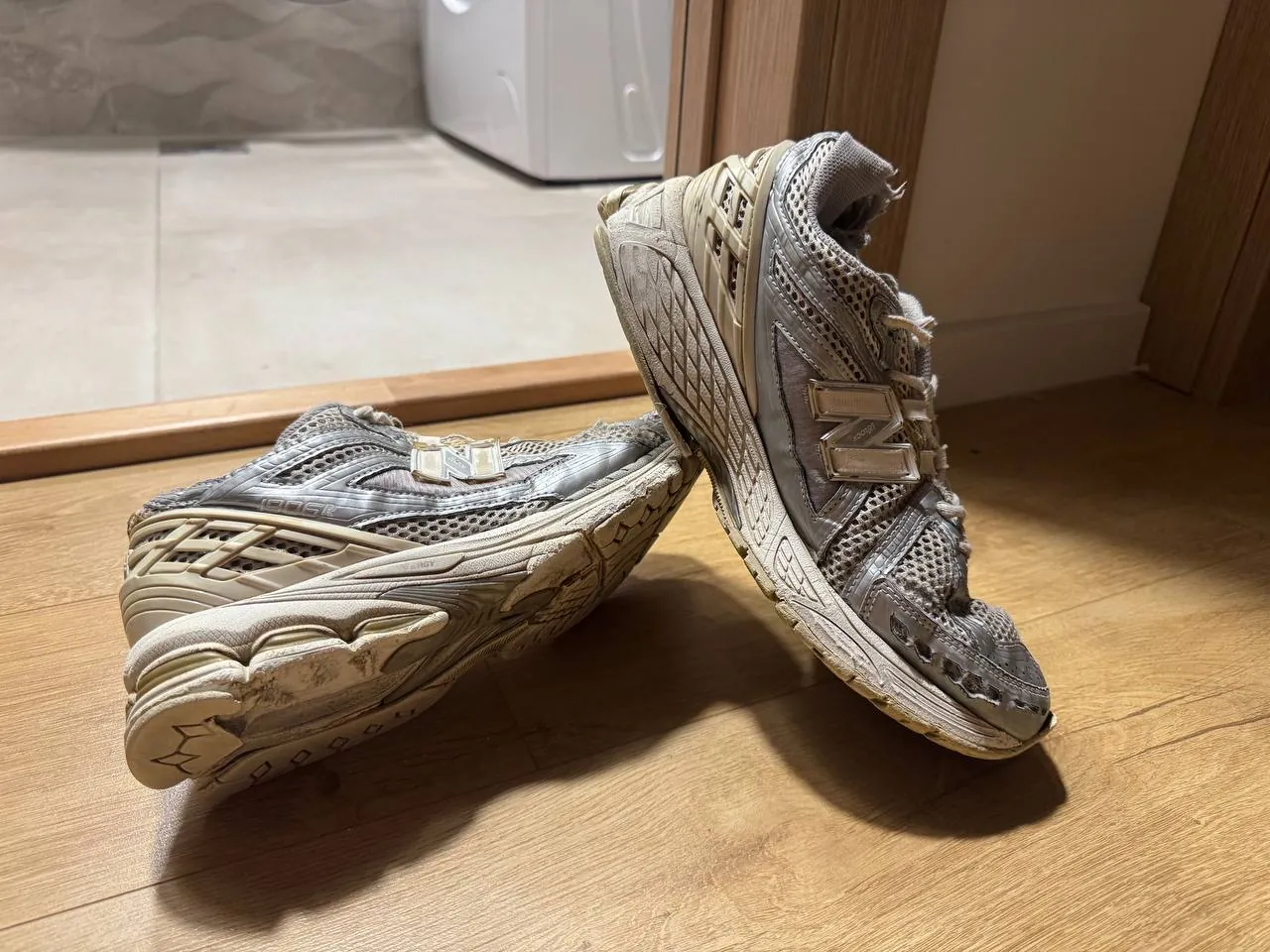 Кроссовки New Balance 1906R Белград 1