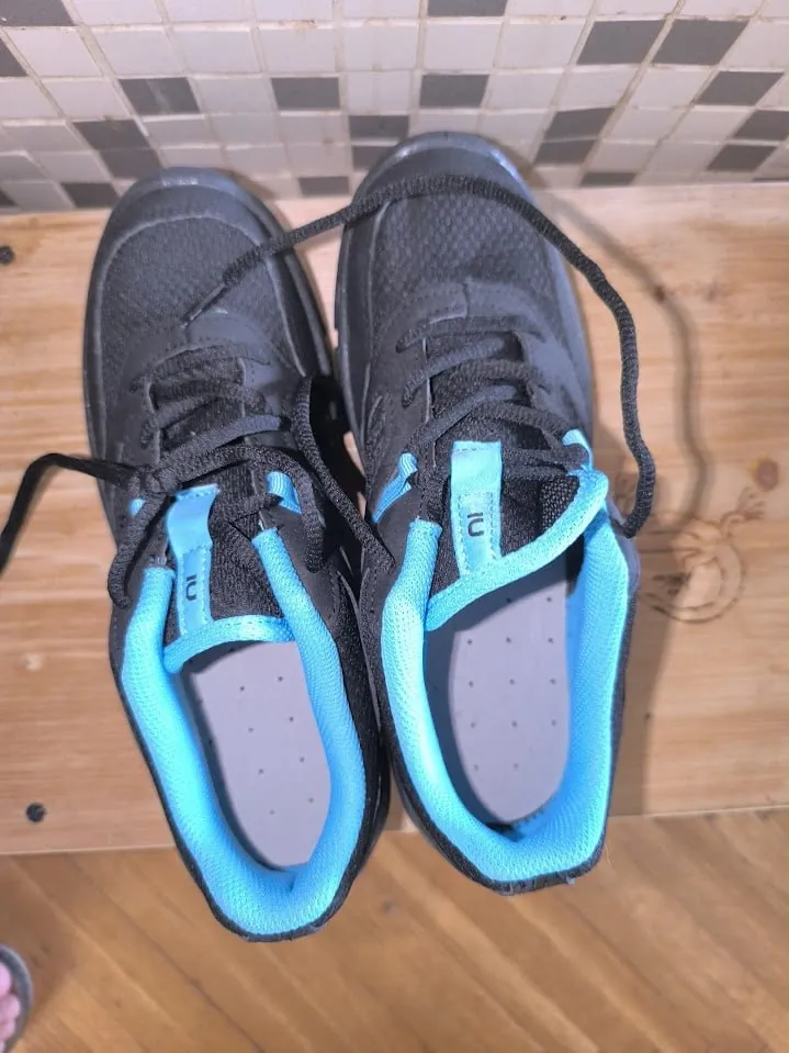 Кроссовки Decathlon размер 37 две пары 1