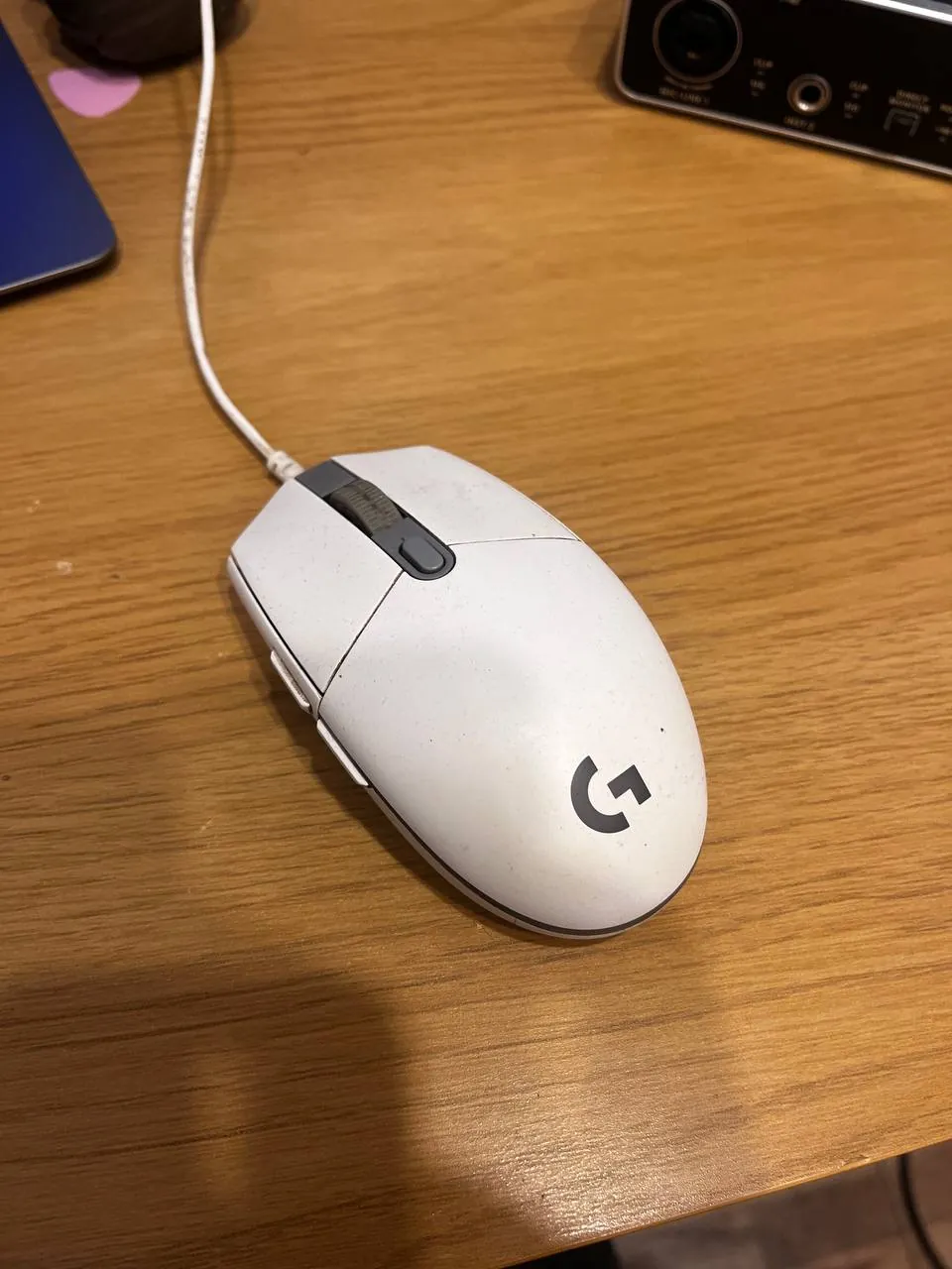 Мышь Logitech G102 с дефектом 1