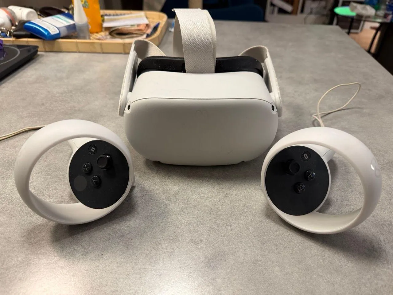 VR-шлем Meta Quest 2 256 ГБ 1