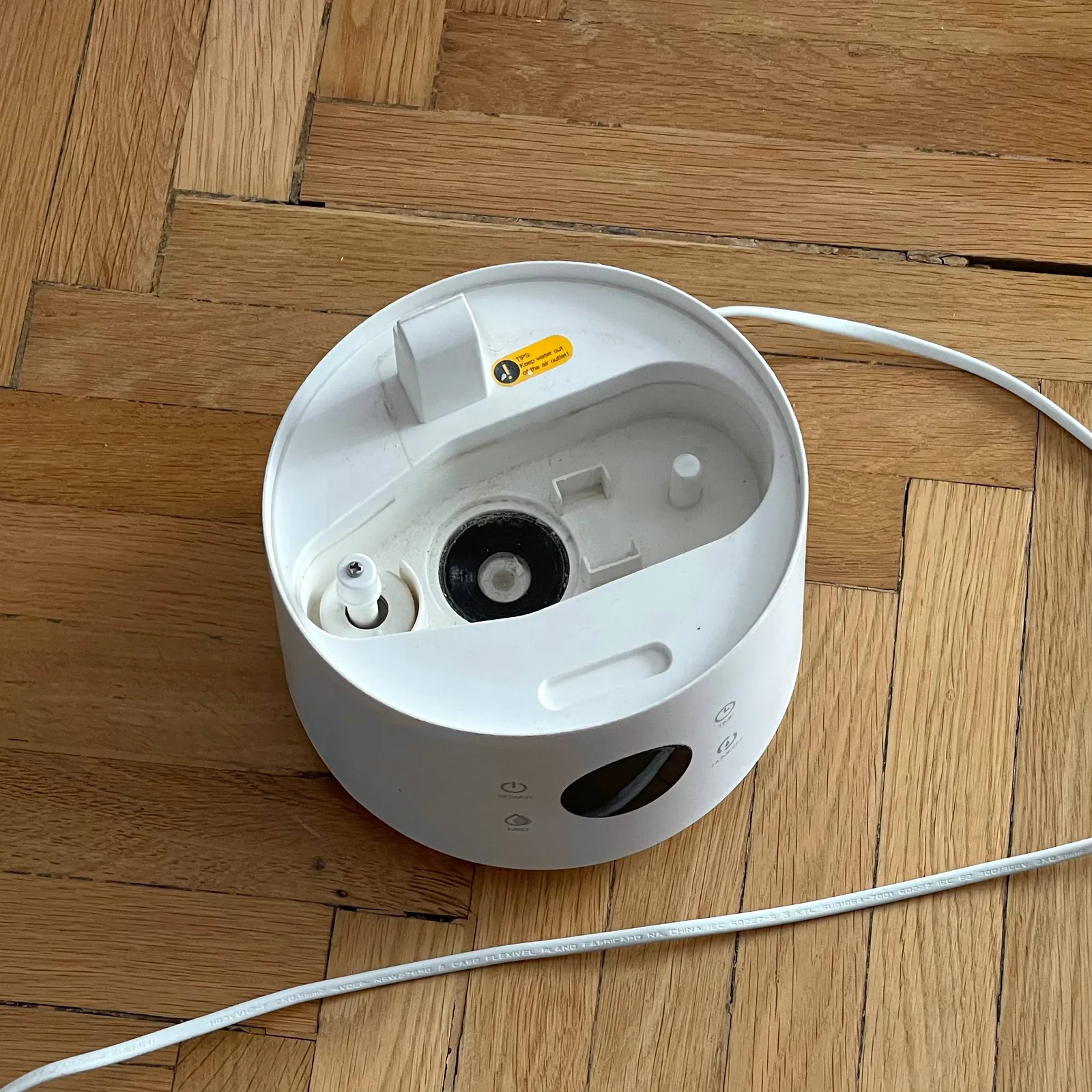Два ультразвуковых увлажнителя Deerma LD220 3