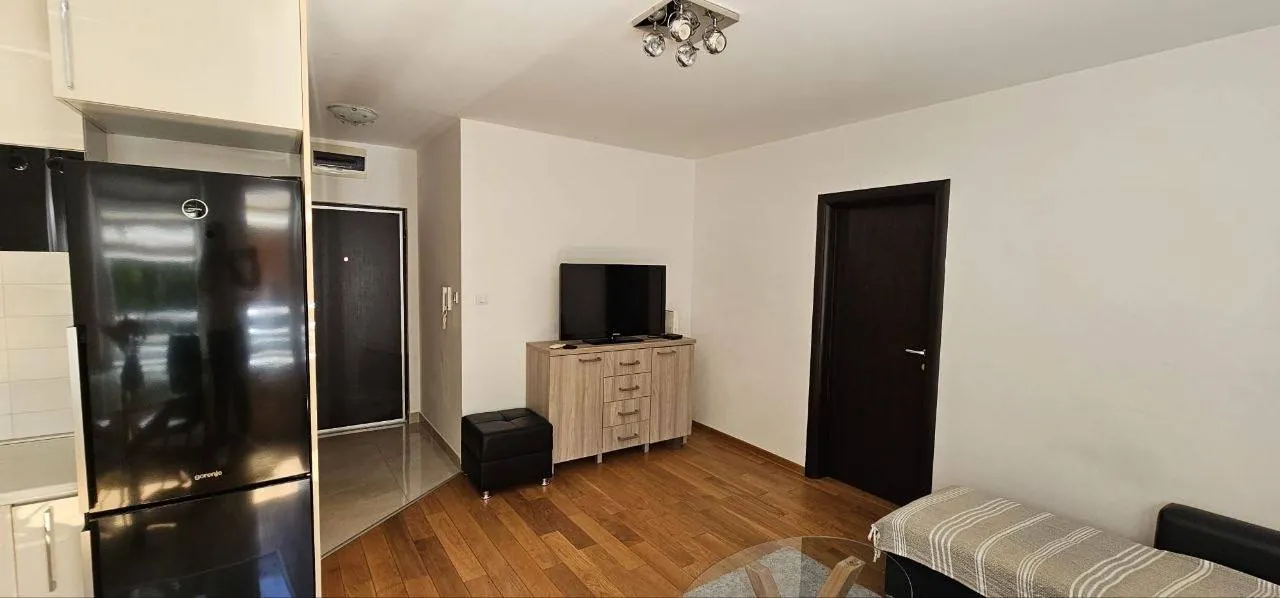 Двухкомнатная квартира 40 м² на Звездаре 1