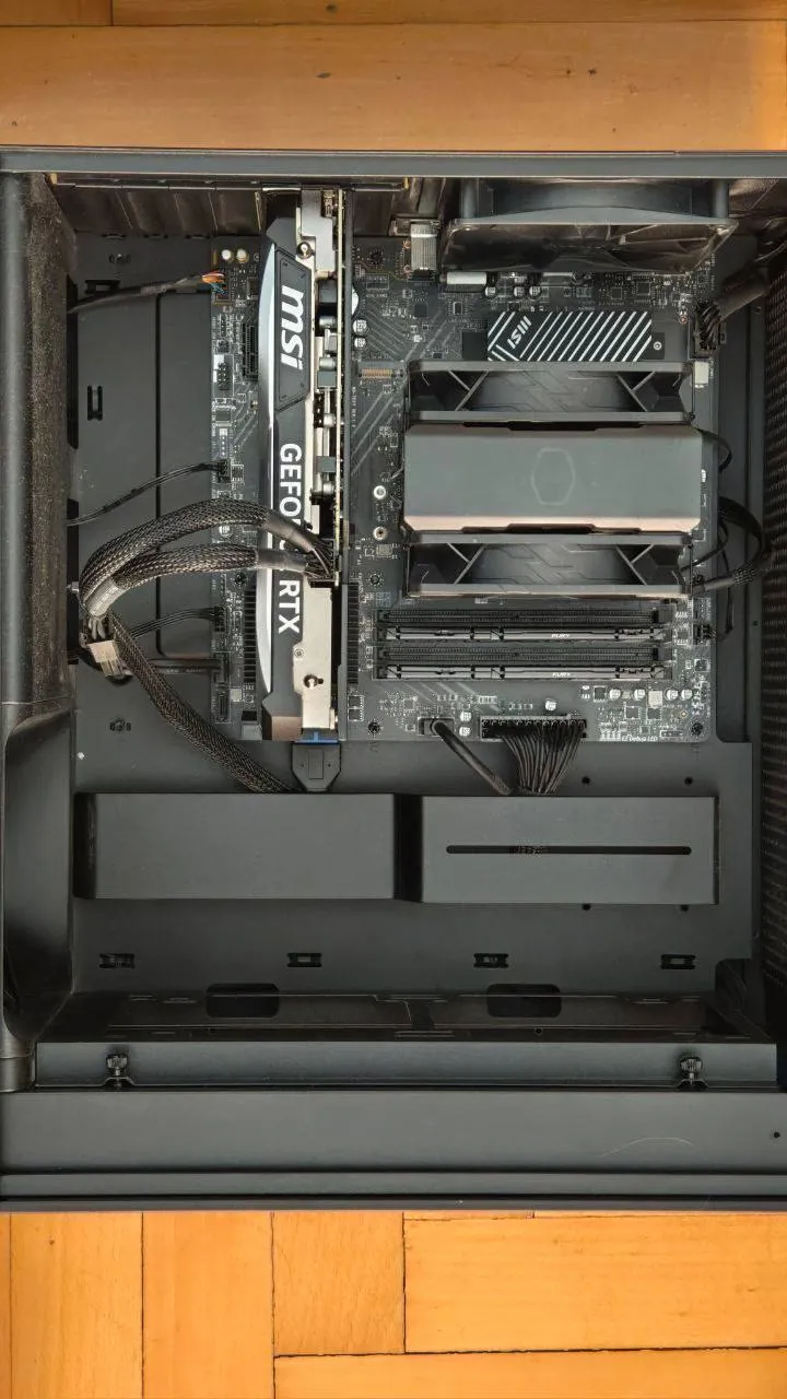 Настольный ПК Ryzen 7 9700X RTX 4070 4