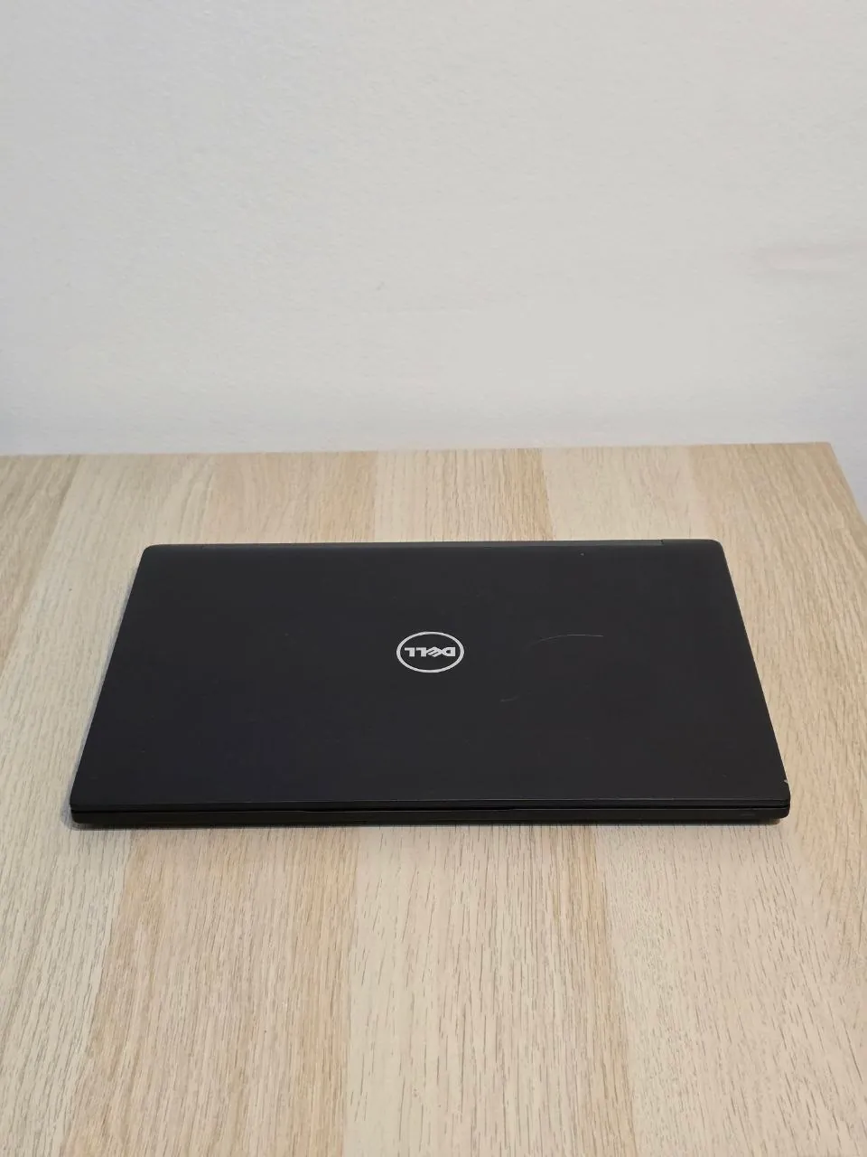 Ноутбуки ThinkPad T490 X1 Carbon Dell Latitude 6