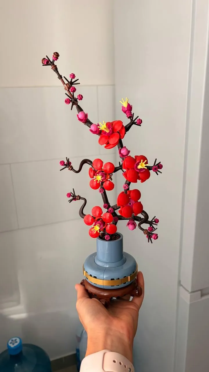 LEGO 10369 Botanical Collection Цветок сливы собранный 1