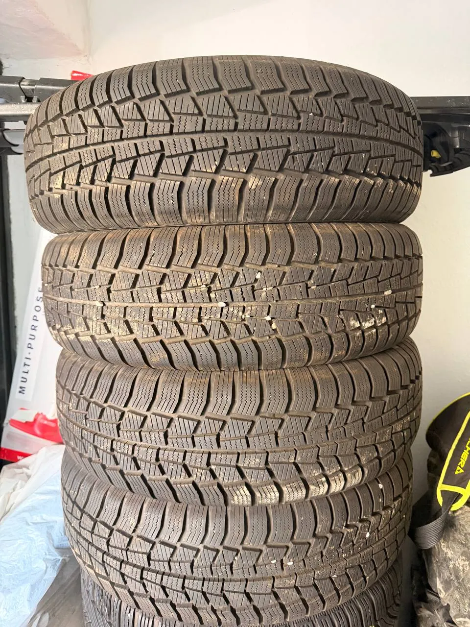Зимняя резина Gislaved Euro Frost 6 215/65 R17 1