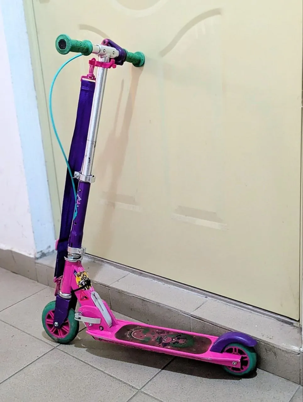 Детский самокат Oxelo Play 5 из Декатлона, рост 95–130 см 2