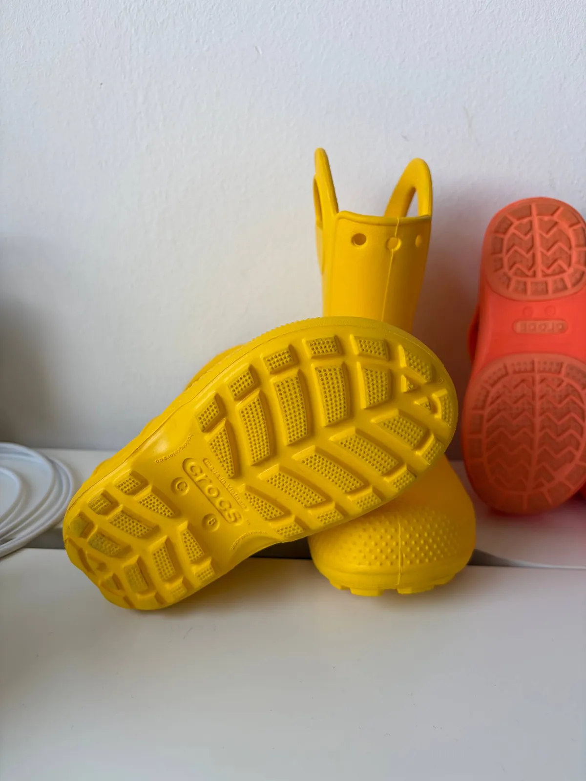 Детская обувь кроссовки и сандалии Crocs для девочки 3