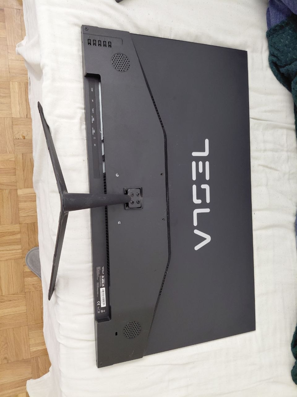 Монитор Tesla 32MC935BQ QHD 4