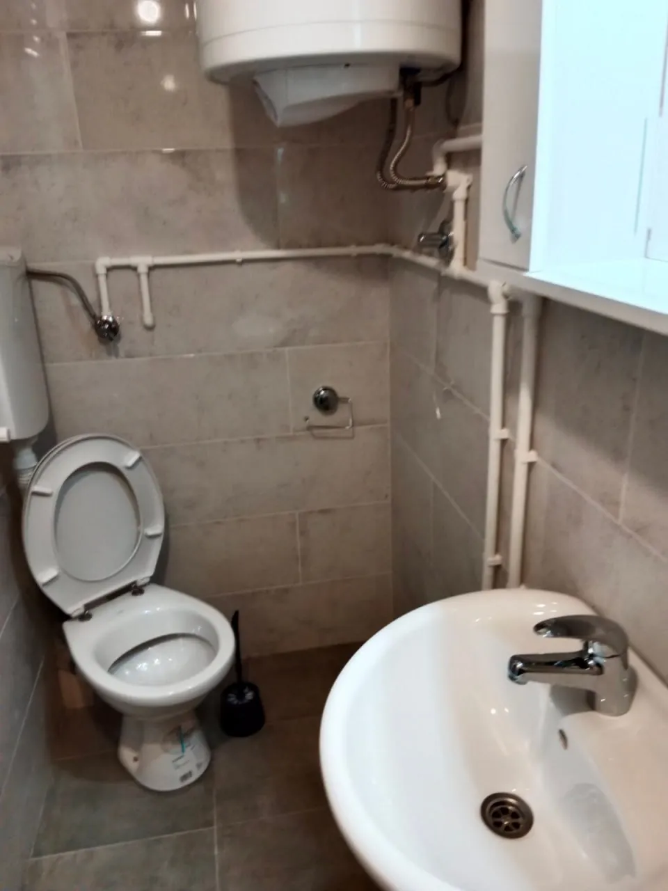 4-комнатная квартира 90 м² с мебелью в Медакович Звездара 9