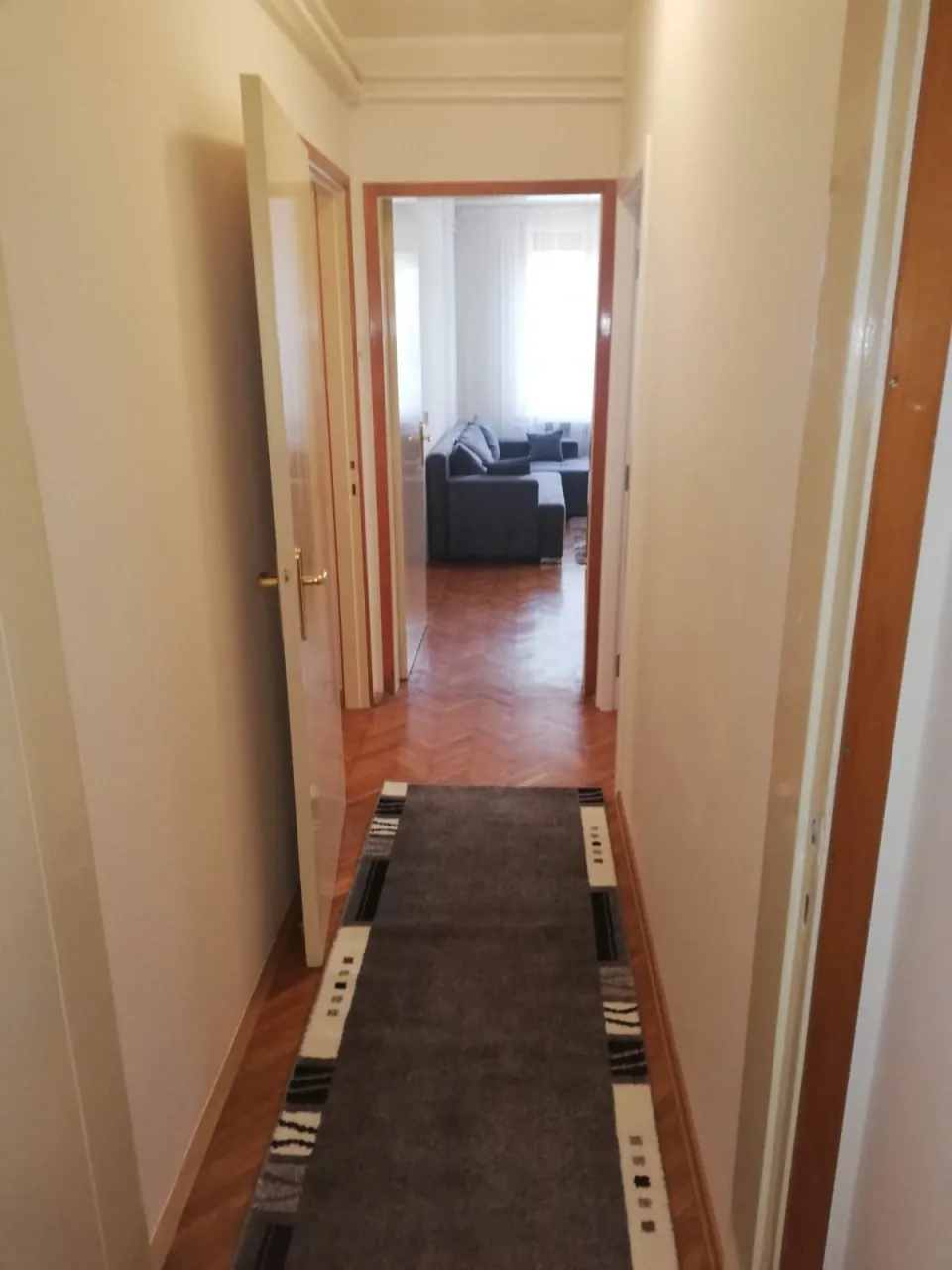 Квартира 65 м² три комнаты с террасой Звездара 10