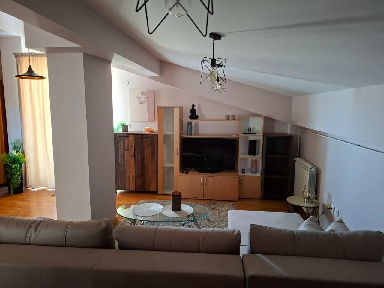 Квартира 70 м² в новостройке Вождовец с гаражом 10