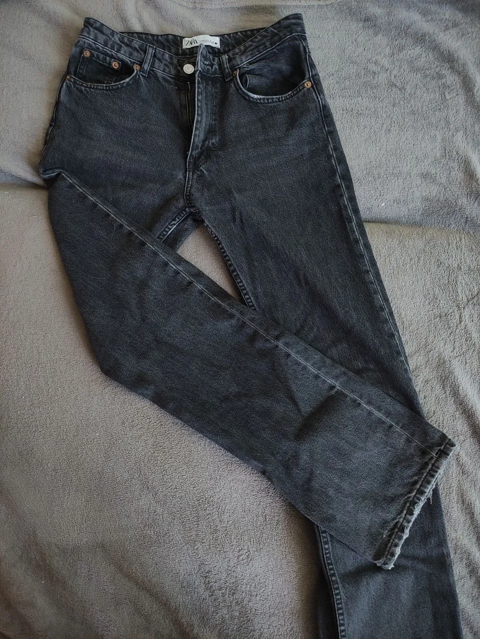 Женские джинсы Zara две пары размер 36 Нови-Сад 3