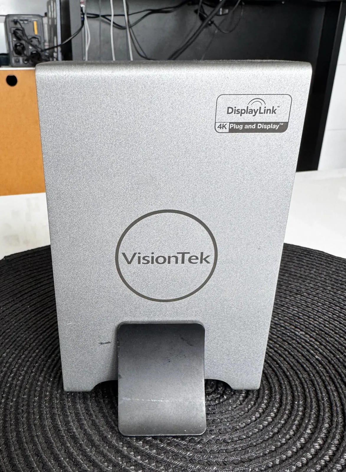 Dok-станция VisionTek VT7100 USB-C три монитора 4K 5