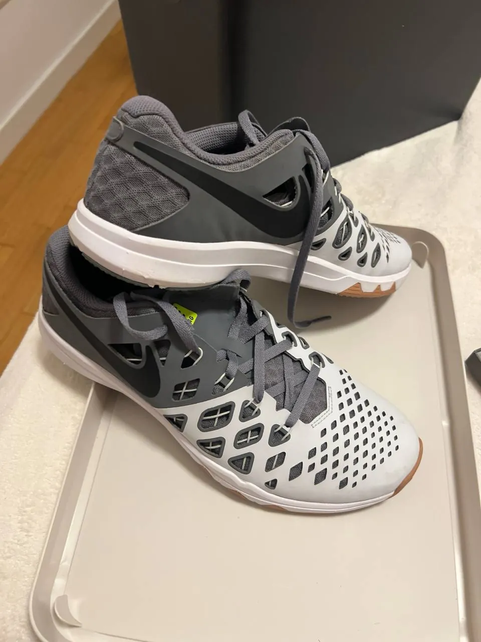 Кроссовки Nike Training для зала EU44.5 новые 1