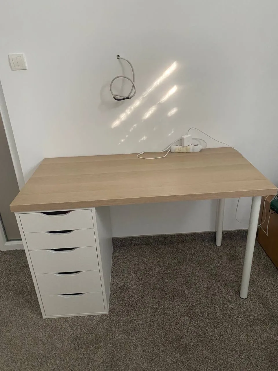 Стол IKEA с тумбой ALEX Земун 2