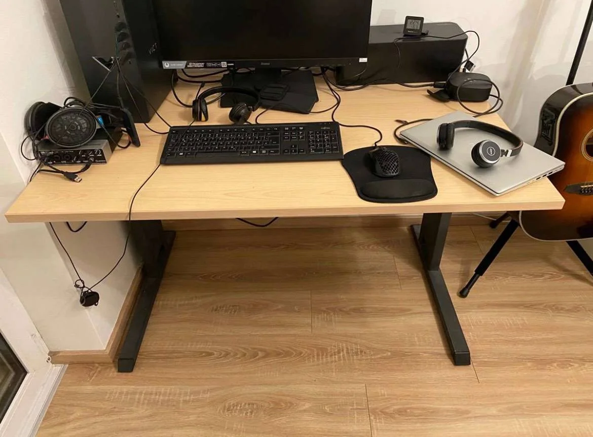 Стол IKEA Effective 3