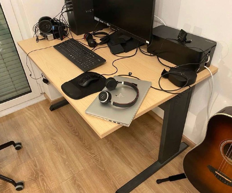 Стол IKEA Effective 1