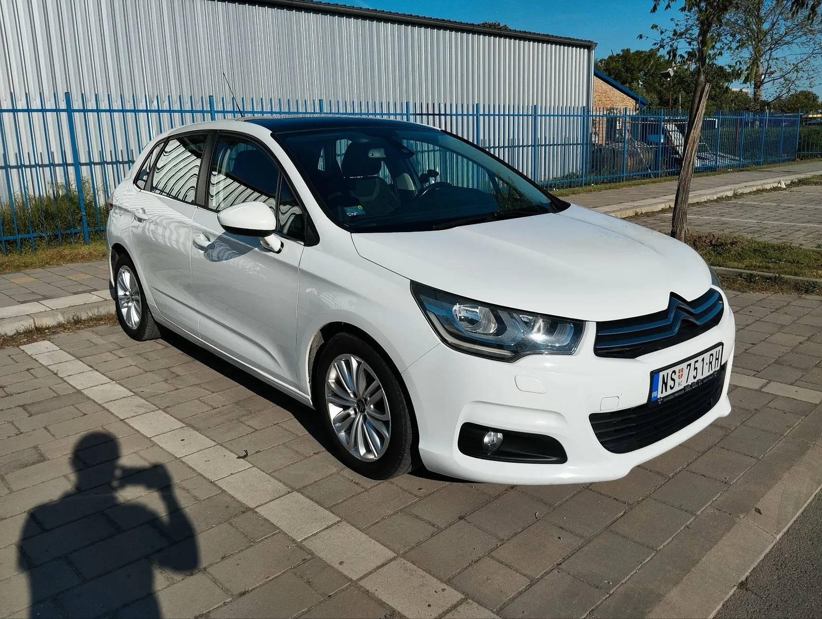 Citroen C4 1.6 BlueHDI АКПП 2015 Нови-Сад 1