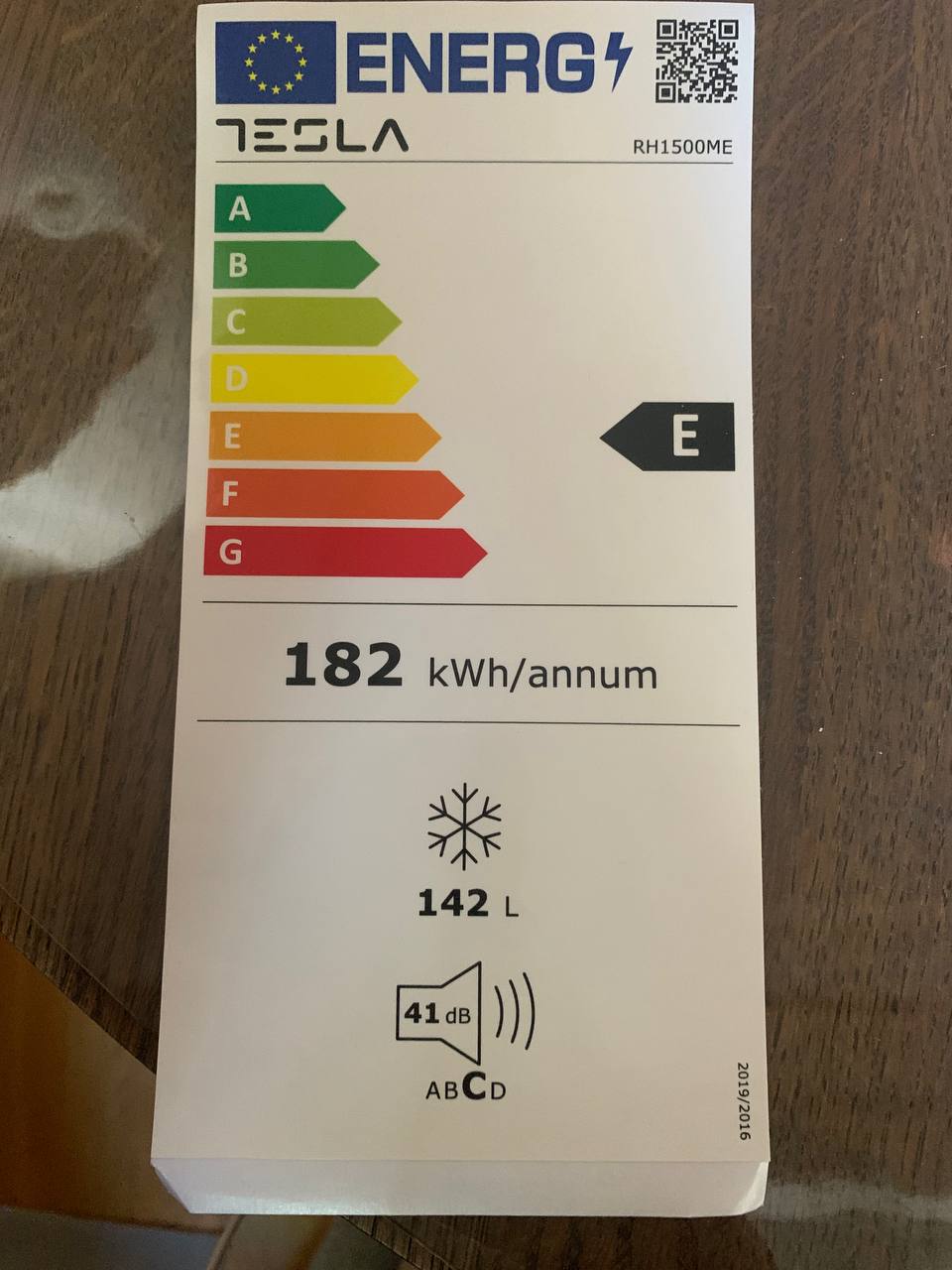 Морозильная камера Tesla RH1500ME 1