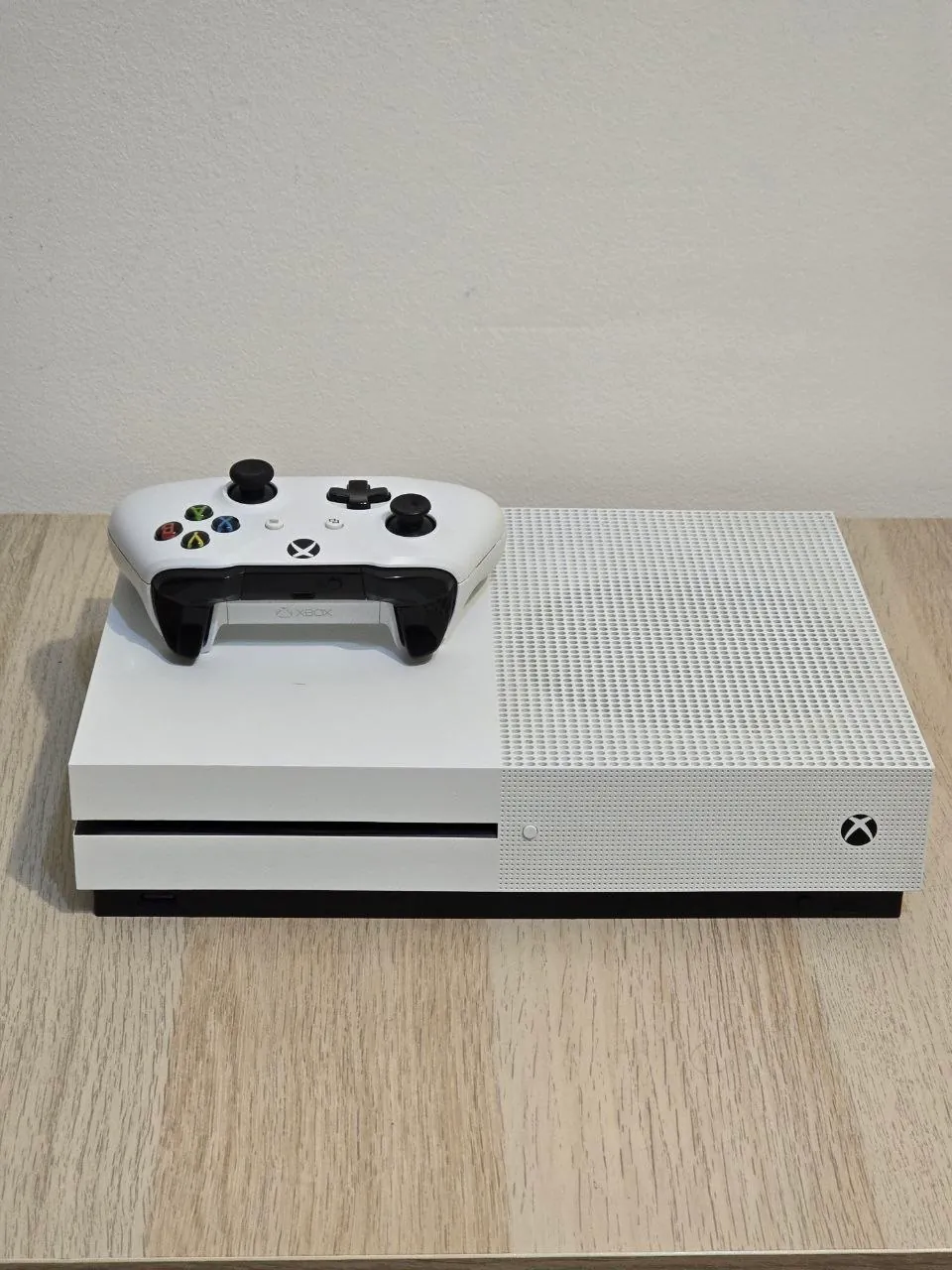 Ноутбуки ThinkPad Dell, Xbox One S и игровой ПК, Нови-Сад 3