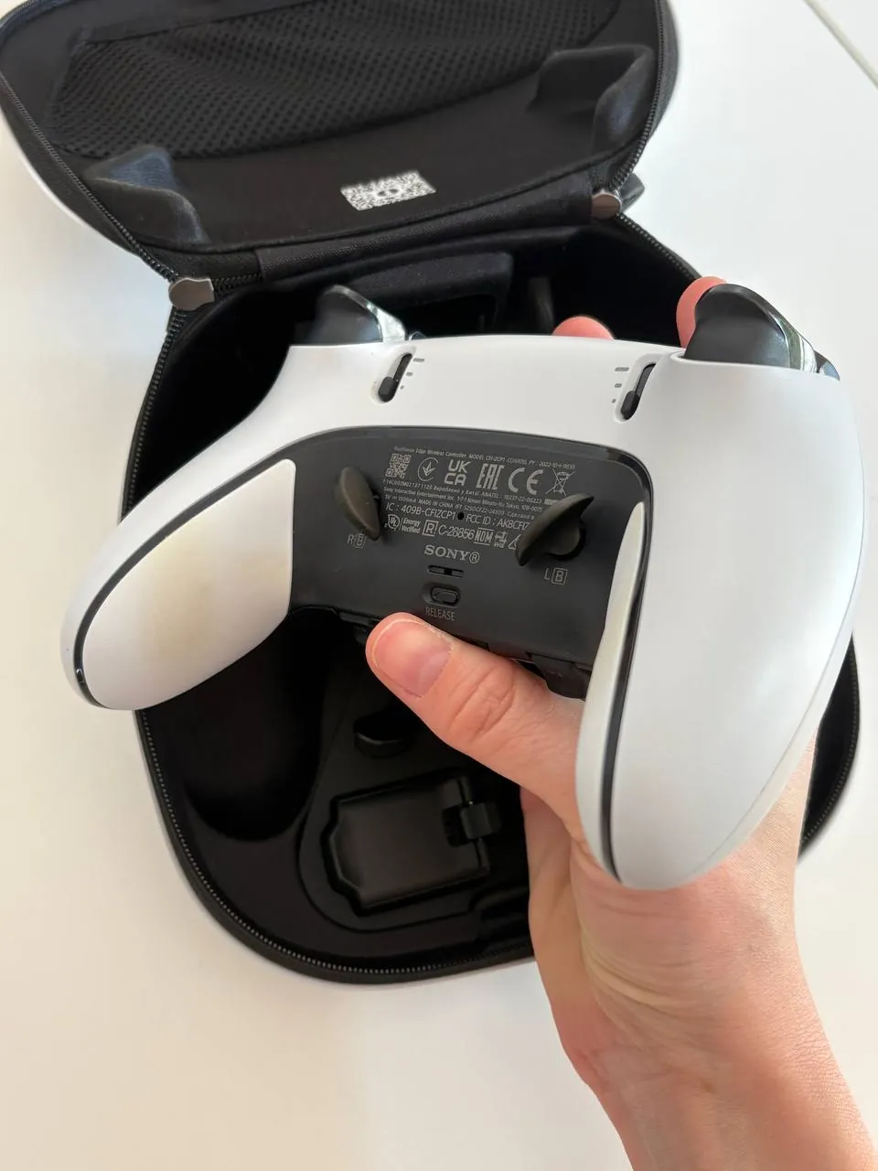 Геймпад Sony DualSense Edge для PlayStation 5 3
