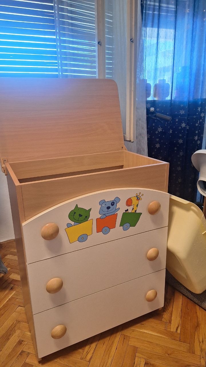 Детский комод на колесиках 2