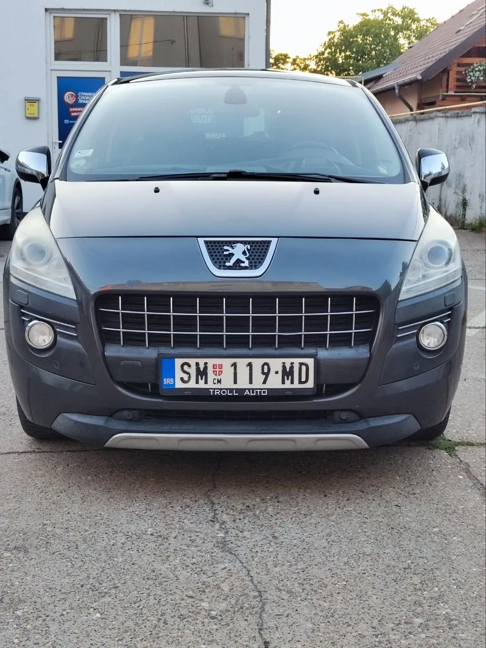 Peugeot 3008 2.0 HDI дизель 2011 год пробег 192 000 Белград 2