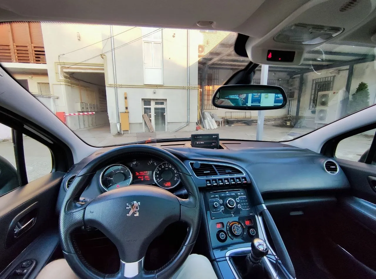 Peugeot 3008 2.0 HDI дизель 2011 год пробег 192 000 Белград 7