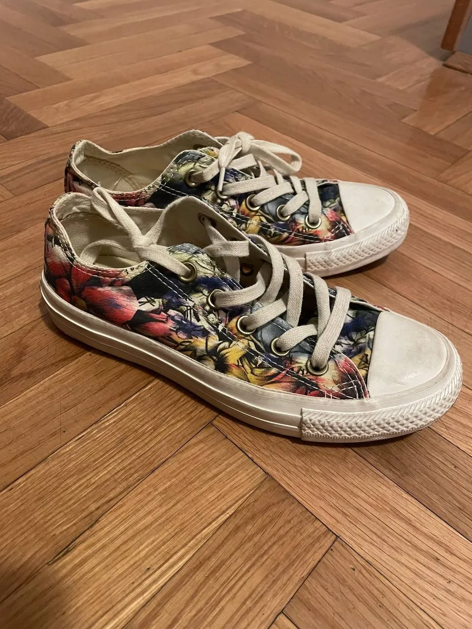 Кеды Vans, Converse и сандалии Melissa разные размеры 2