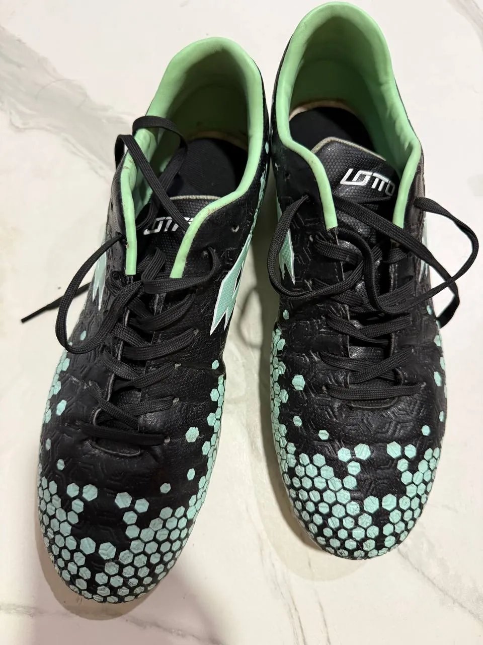 Жилет Benetton детский и бутсы Nike, Lotto 6