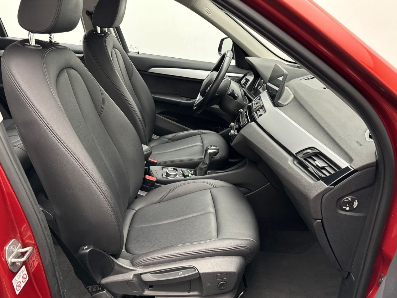 BMW X1 25e xDrive 2021 Plug-in Hybrid 9
