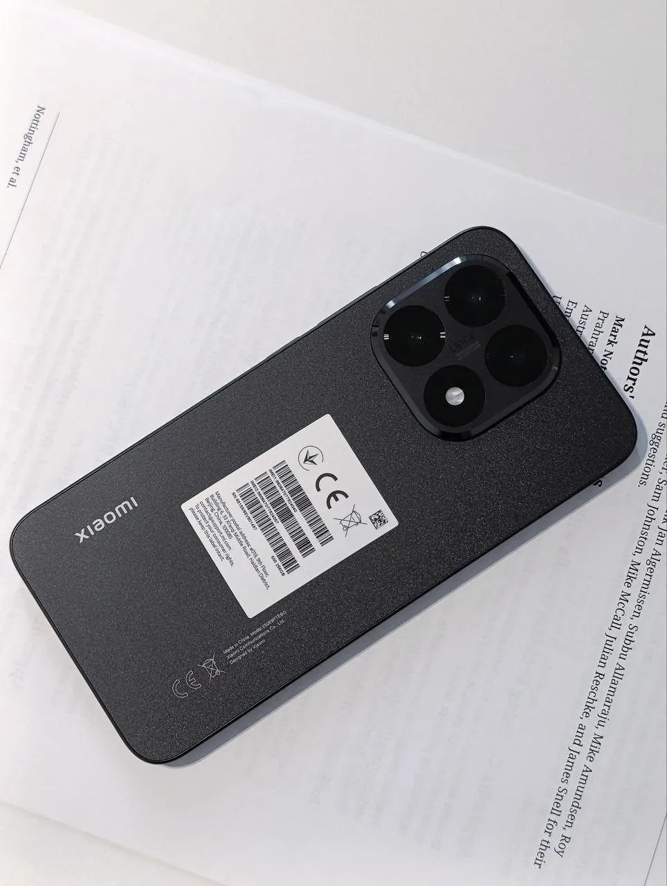 Смартфон Xiaomi 15T с зарядником Белград 3