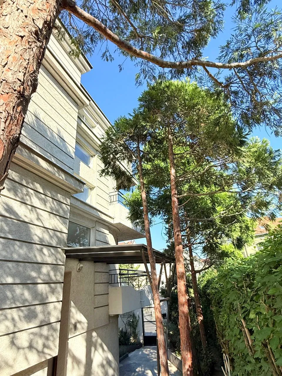 Офис 64 м² в аренду Чукарица Белград 4
