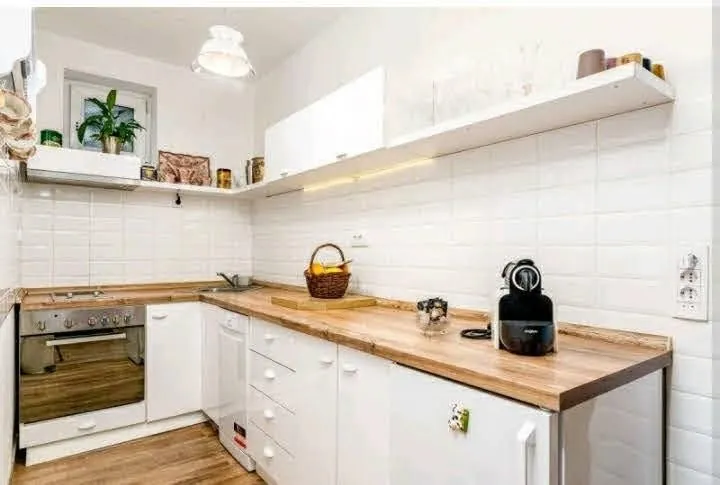Трёхкомнатная квартира 67 м² на Звездаре 6