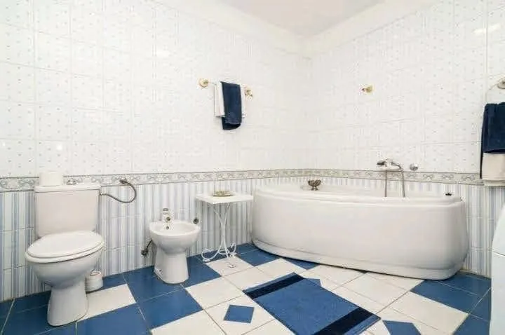 Трёхкомнатная квартира 67 м² на Звездаре 7