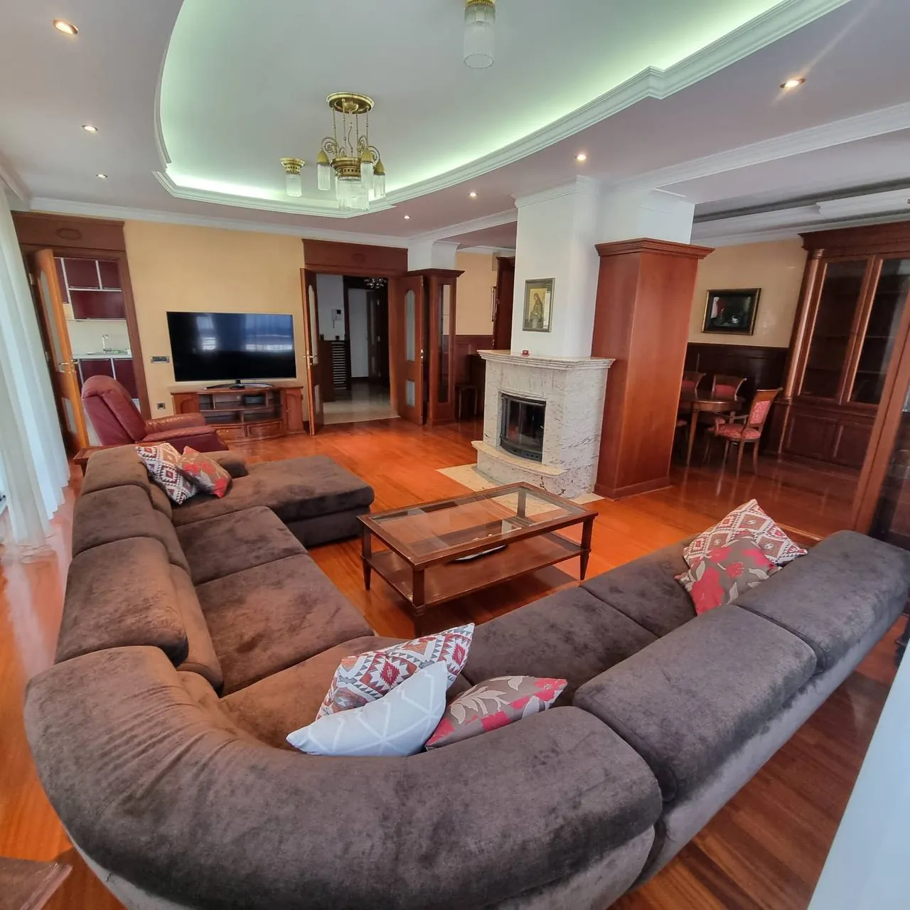 Трёхкомнатная квартира 120 м² на Дорчоле 4