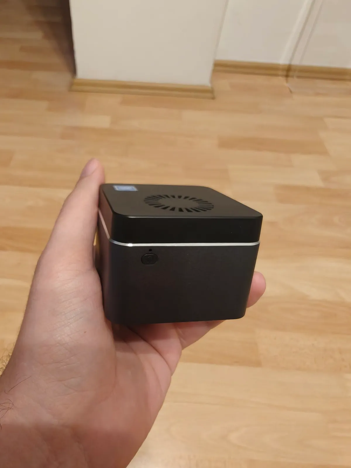 Мини-ПК M1T Celeron J4125 8GB 1TB SSD 1