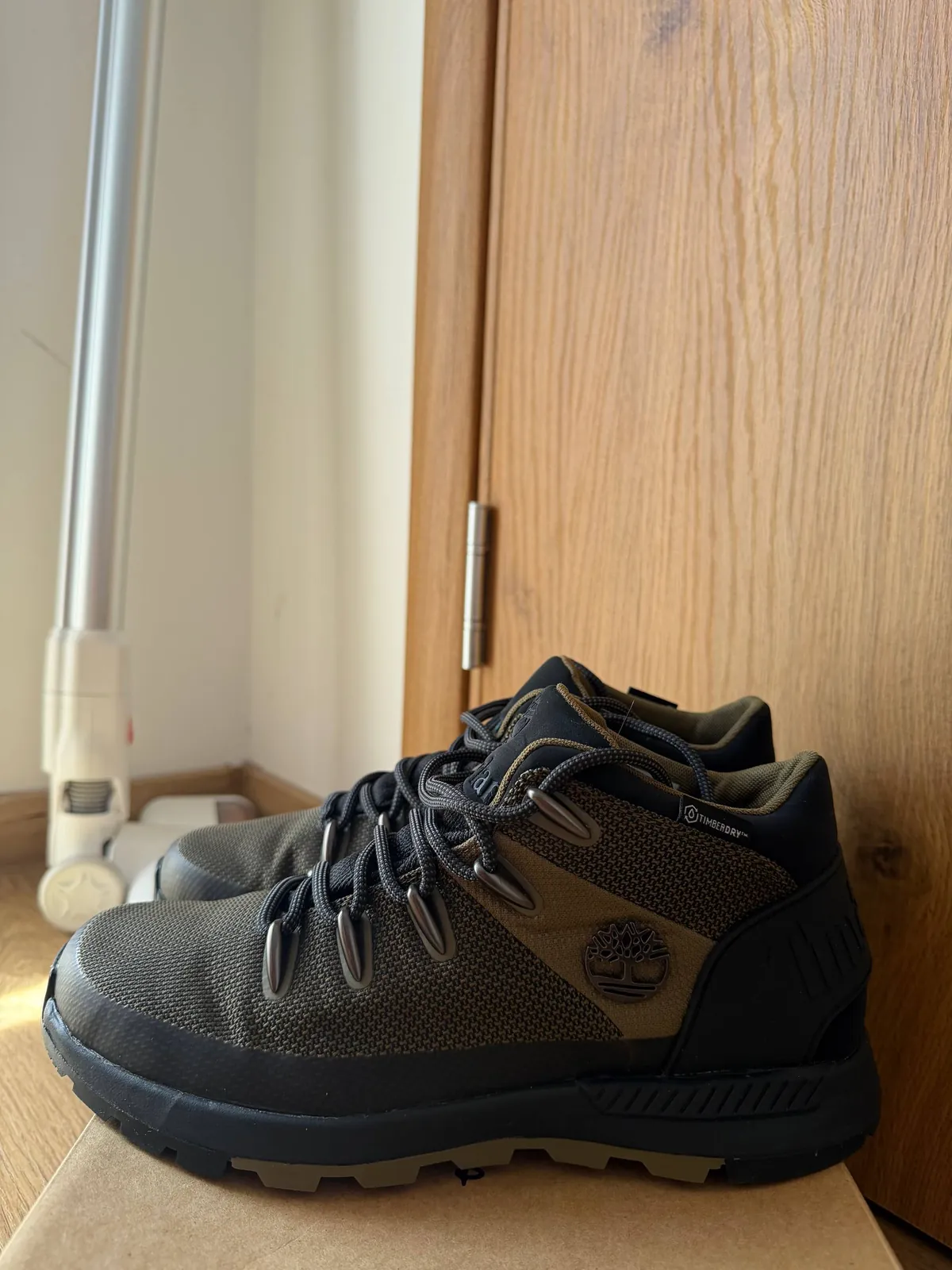 Ботинки Timberland Sprint Trekker и куртка Woolrich Arctic 1