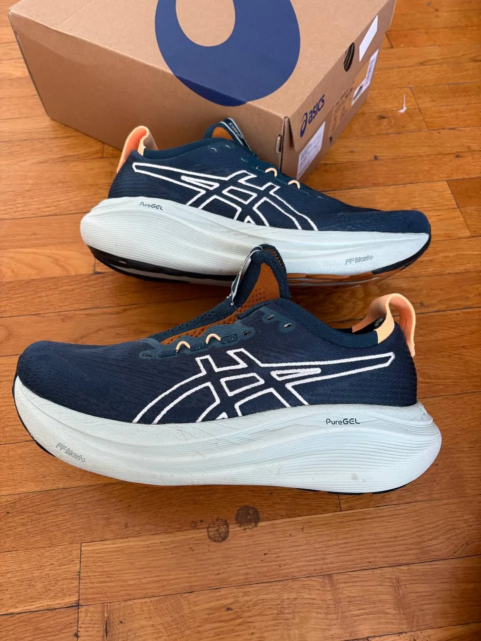 Кроссовки ASICS Gel-Nimbus 27 TR размер EU 44 3