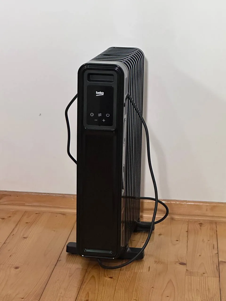 Мебель JYSK стол тумба кресла обогреватель Beko 5